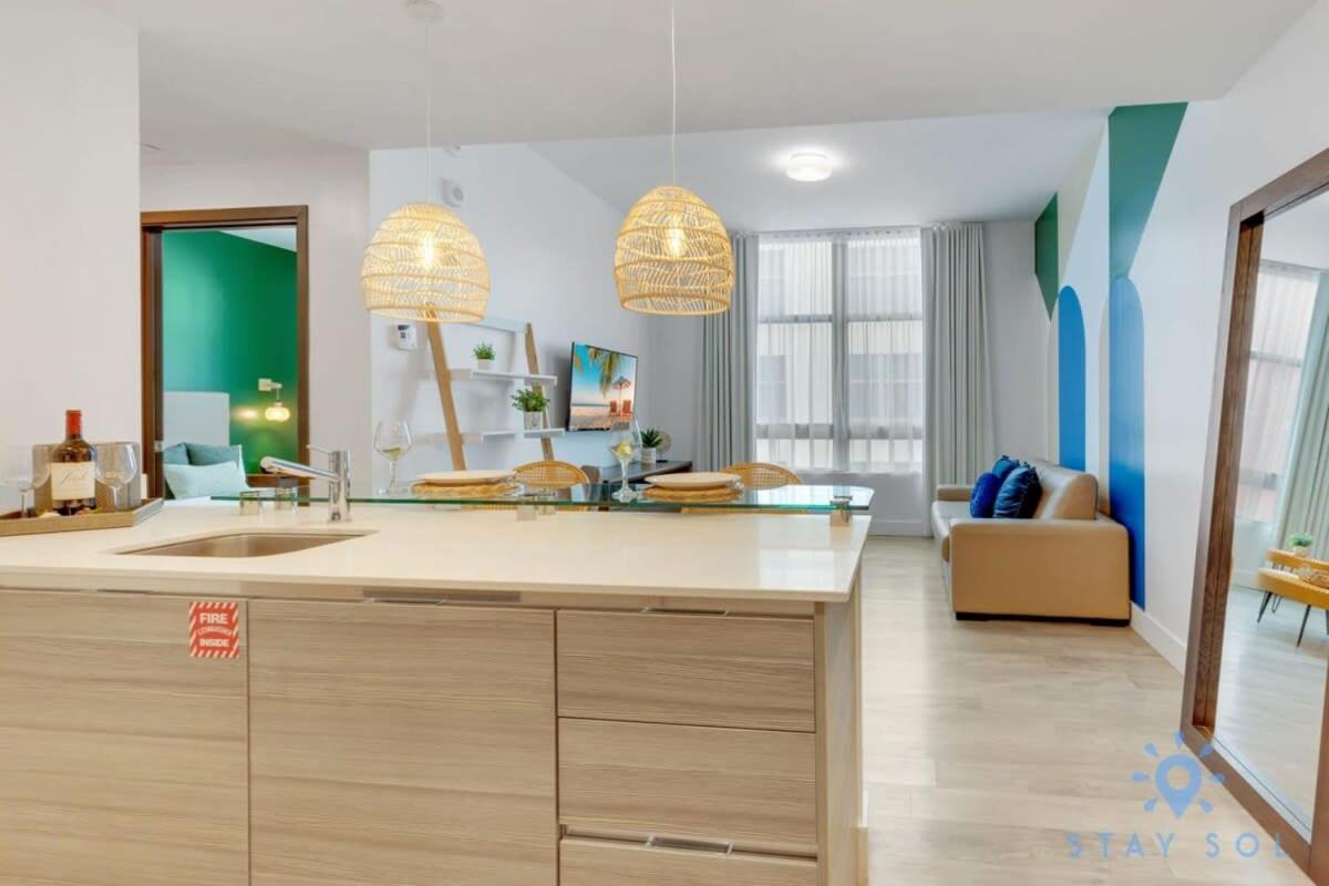 Lx Oasis Beachfront-Rt Infinity Pool Hollywood Esterno foto